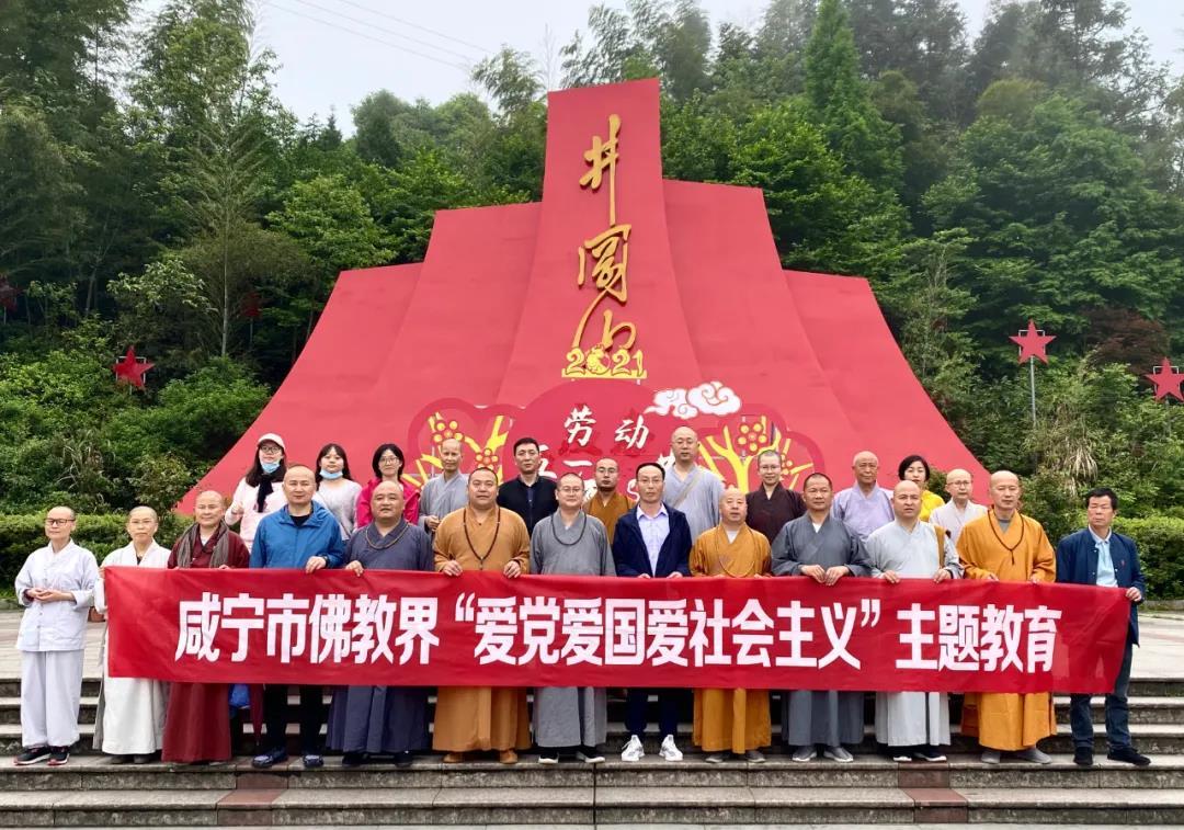为什么奥特曼这么多，就迪迦出名？游戏画面